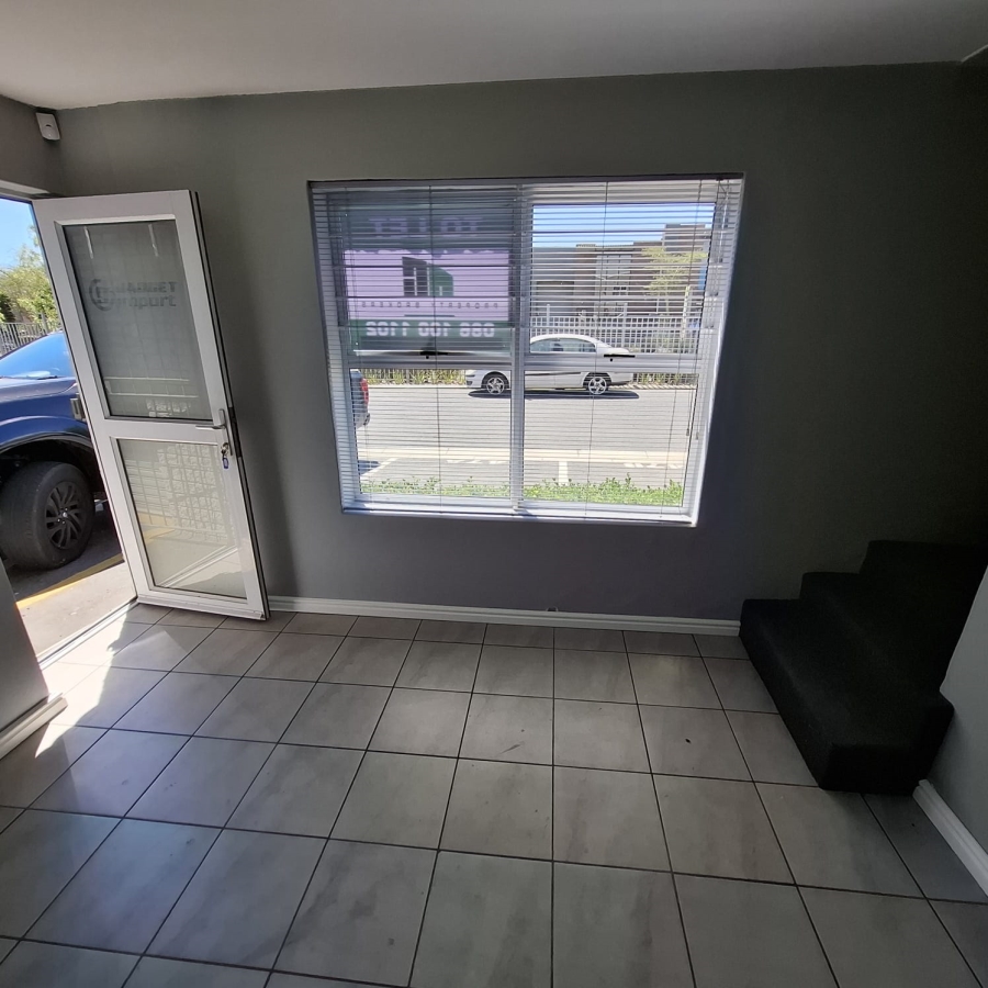 To Let commercial Property for Rent in Brackenfell Central Western Cape